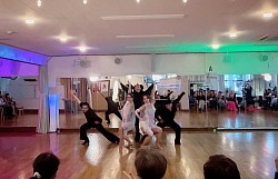 社交ダンス パーティー